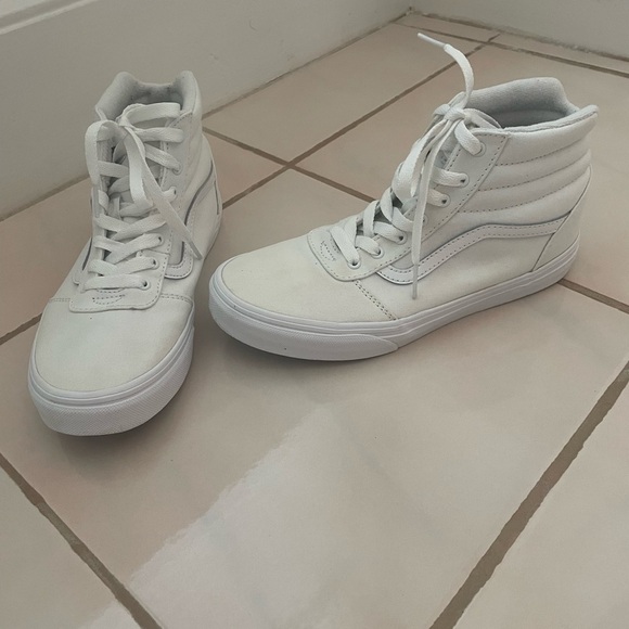 Vans Ward Hi High-Top Sneakers. Size 5 Youth or Women 6.5 - Picture 1 of 7